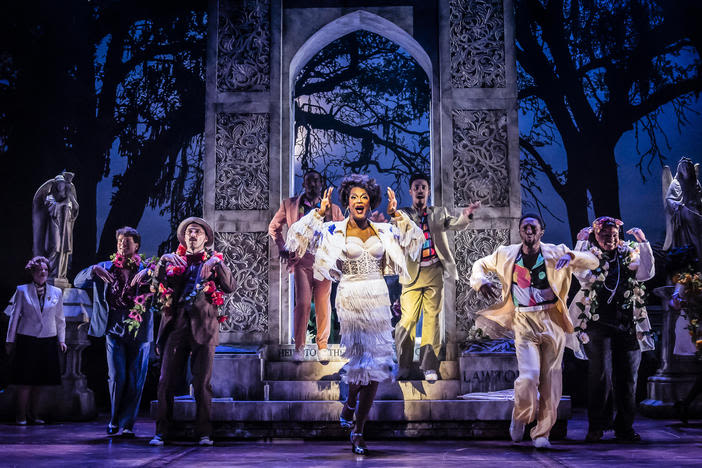 Review: ‘Midnight in the Garden of Good and Evil’ takes the stage in lively musical adaptation