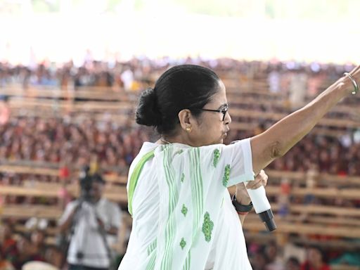 ‘Biased towards coalition states Bihar and Andhra’: West Bengal CM Mamata Banerjee slams Union Budget