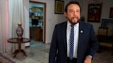 Vicepresidente salvadoreño admite errores en guerra contra pandillas; ‘no hay un estado policial’