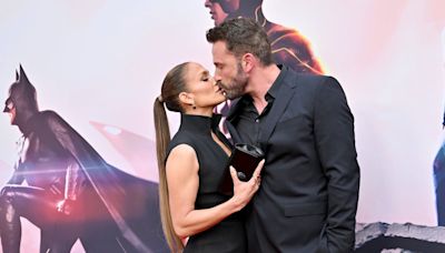 Jennifer Lopez and Ben Affleck 'Not Paying Attention to Outside Hate'