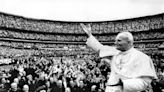 Revelaciones sobre Juan Pablo II, ingredientes para "reescribir" su biografía