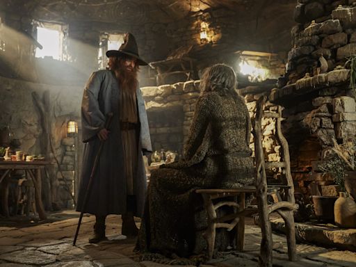 ...Play Fan-Fave Character Tom Bombadil In Prime Video’s ‘Lord Of The Rings: Rings Of Power’ Season 2 — Photos ...