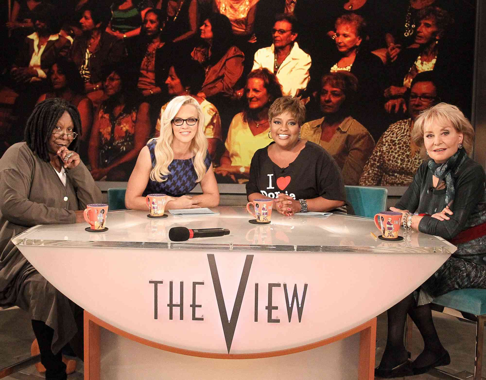 Jenny McCarthy Became Panicked After Getting Her Period on 'The View'