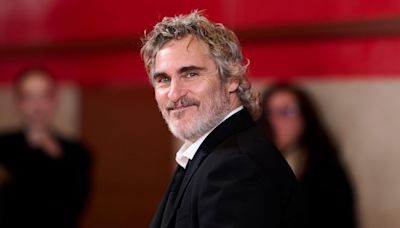 Joaquin Phoenix pulls out of movie about gay detective