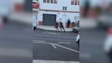 Una mujer retenida por la Guardia Civil echa a correr y se escapa