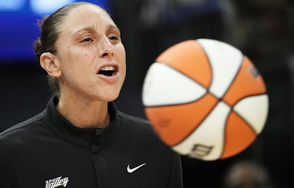 Mics Captured Diana Taurasi's Blunt Message For Team USA After Loss to Caitlin Clark