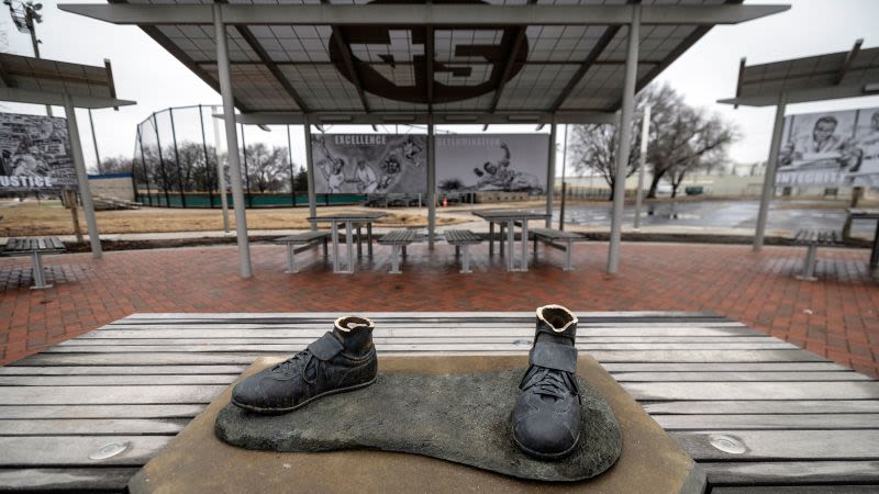 Man who stole Jackie Robinson statue from Kansas youth field gets 18 months for theft