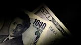 El dólar cae, mientras que el yen se dispara tras una supuesta intervención Por Investing.com