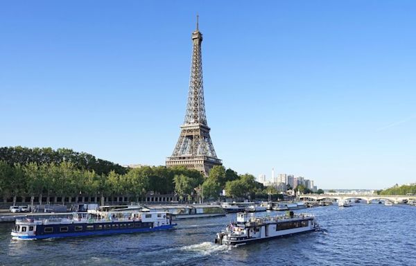 Paris mayor vows to swim in River Seine next week despite pollution concerns ahead of Olympics