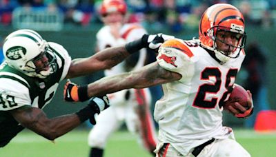 Corey Dillon, Tim Krumrie named to Bengals Ring of Honor