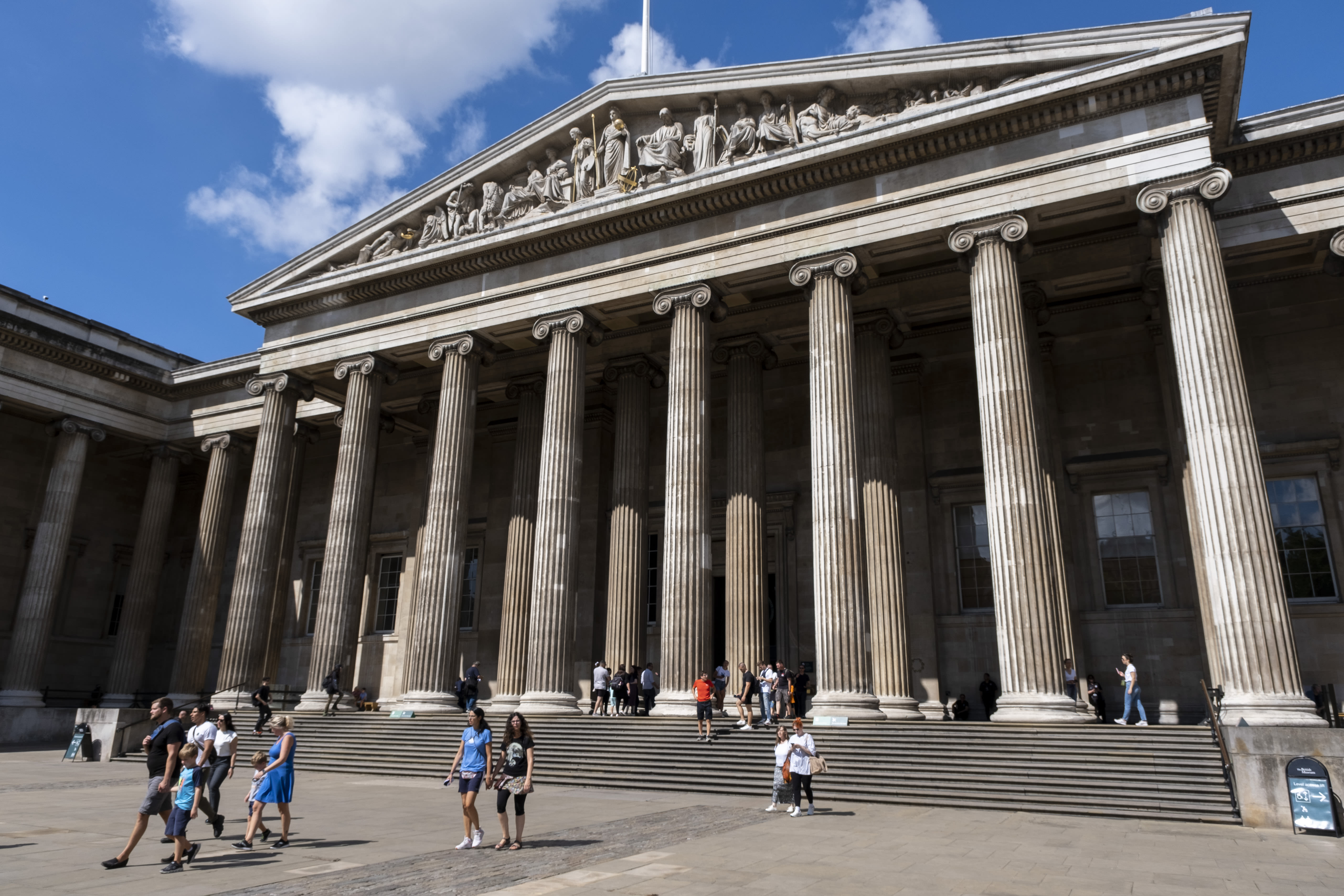 This Art Student Stole a Coin From the British Museum—and Dropped It in the Donation Box