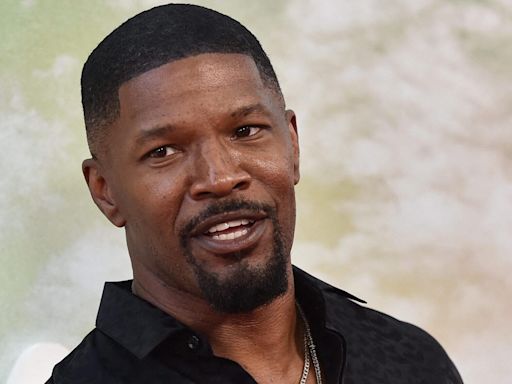 Jamie Foxx Looked Happy During Outing With Girlfriend Alyce Huckstepp After Mystery Illness