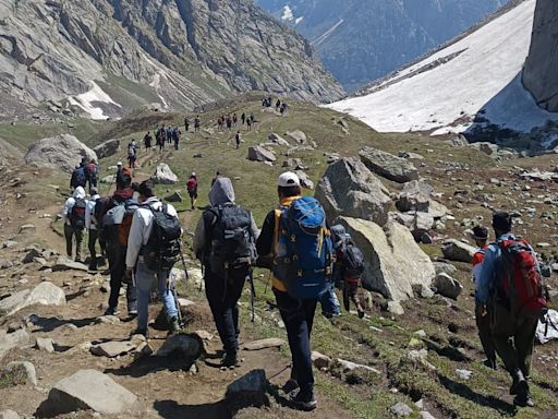 ‘9-10 could have died’—Abandoned by firms, Himachal trekkers escape Sahastra Tal-like tragedy