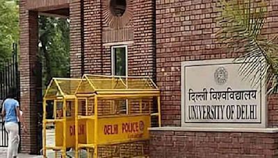 DU begins admissions for new academic session, introduces single girl child quota across courses