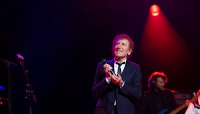 Alain Souchon : “coup de mou” pour le chanteur de 80 ans, la prescription de ses médecins l’arrange