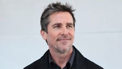 Christian Bale è il mostro di Frankenstein nelle prime immagini di The Bride. FOTO