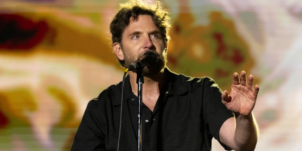 Bradley Cooper Surprises Pearl Jam Concert For 'A Star Is Born' Duet With Eddie Vedder