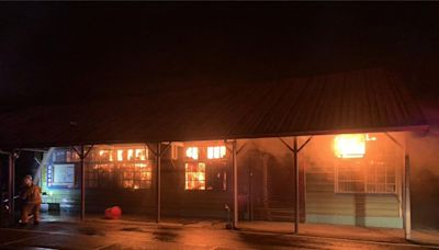 逾60年歷史！竹東資源莊冰店遭火焚 起火原因恐是電器