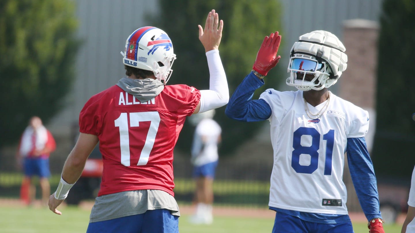Bills playing ‘EA Sports College Football 25’ to build relationships at training camp
