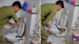 Huge cobra found inside toilet commode in Indore. Video is not for the faint-hearted