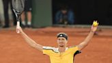 Zverev sobrevive a Griekspoor y pasa a octavos de Roland Garros