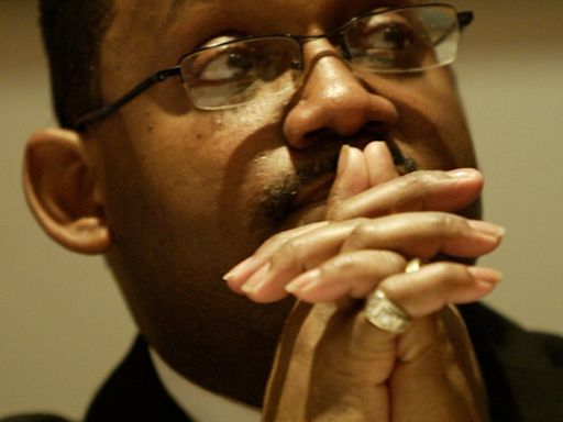 Prominent Detroit Rev. Kenneth Flowers charged with sexual assault. He says he's innocent