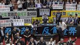 Taiwan Protesters Gather as Bill Aimed at President Moves Ahead