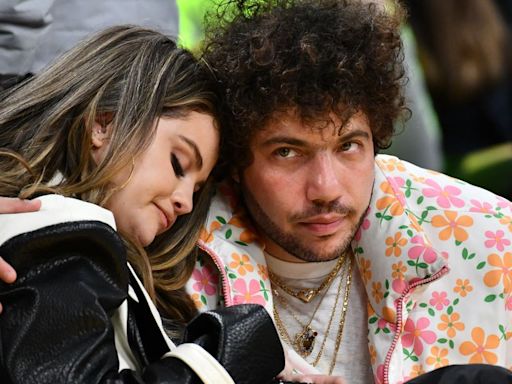 Selena Gomez Posts Timely Ring Photo With Benny Blanco