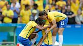 Arthur Elias e jogadoras da seleção celebram o Brasil como sede da Copa do Mundo feminina