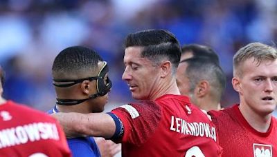 Rádio relata xingamento de Mbappé a Lewandowski na Eurocopa: 'Filho da p*'