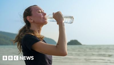 UK weather: Heat-health alerts as temperatures to near heatwave