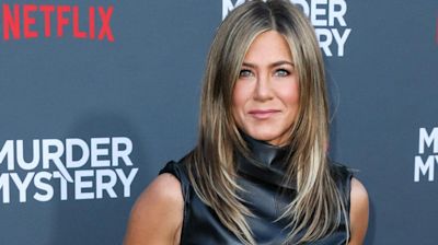 Jennifer Aniston's L.A. Home Swarmed With Police After False Suicide Call By Anonymous Person