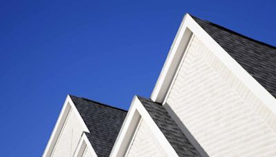 What Is a Gable Roof? If You Live in a Cold Climate, It Might Be What You Need