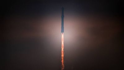 Starship de SpaceX logra su primer amerizaje exitoso en el océano