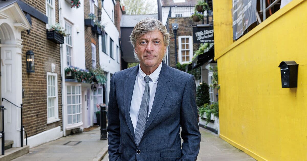 We must ban smartphones for under-16s, says Richard Madeley