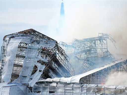 Dänemark Großbrand in historischer Börse von Kopenhagen – Ermittlungen laufen