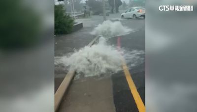 雷雨狂炸澎湖！ 路現水溝噴泉 水淹半個輪胎高