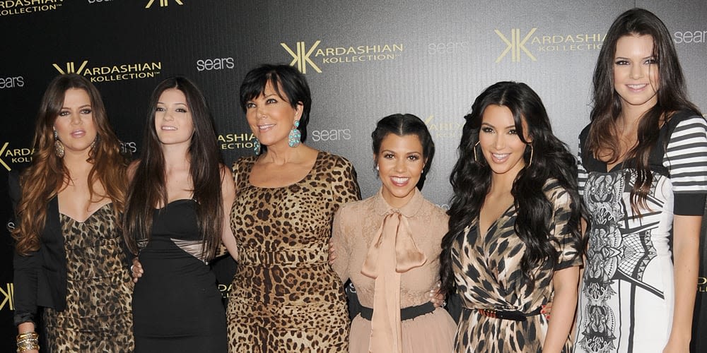 The Kardashian-Jenner’s Oldest & Newest Red Carpet Pics – See How the Famous Family Changed & Grew Up Over the Years