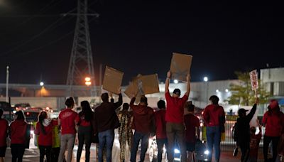 Mercedes-Benz workers in Alabama prepare to vote in UAW election