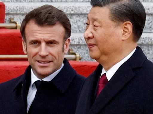 Xi Jinping comienza en Francia su primera visita a Europa en cinco años