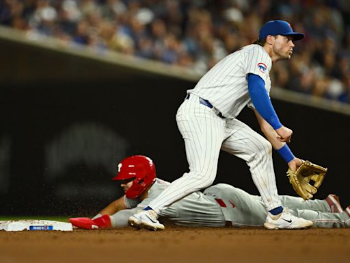 Edmundo Sosa, Whit Merrifield with RBIs in two-run 8th, Phillies top Cubs 5-3