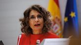 Montero pide a Sánchez que se quede y traslada todo el apoyo del PSOE a Begoña Gómez a la que se pretende "destruir"