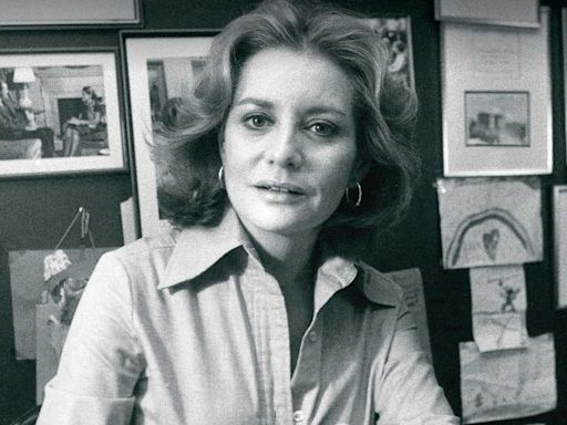 Barbara Walters forged a path for women in journalism, but not without paying a price