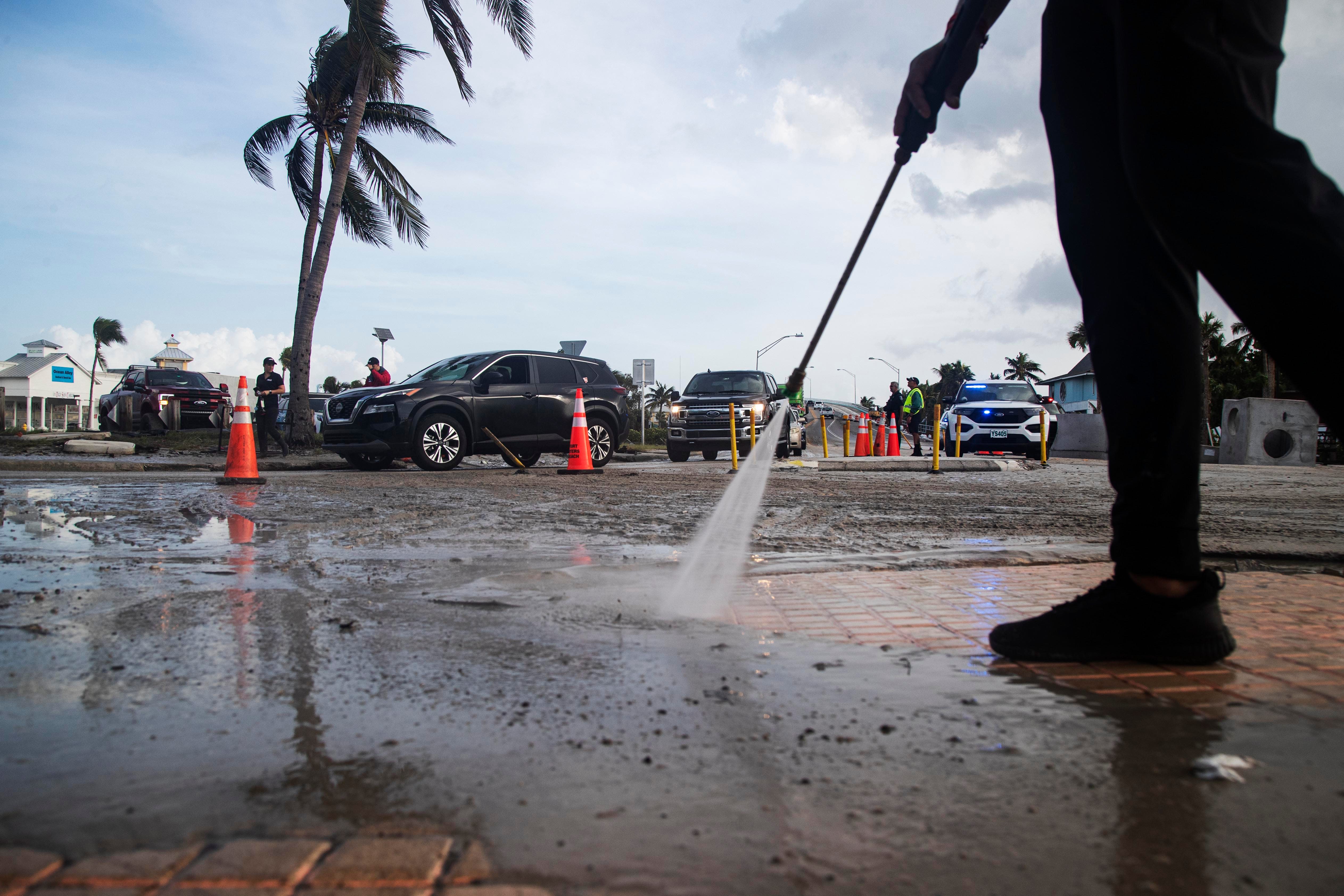 Live coverage: What's happening after Helene - from airport, to power, to flooding