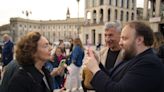 Colazione in piazza Duomo con Living e Maurizio Cattelan: «È il migliore evento del Fuorisalone finora»