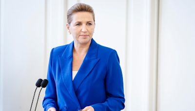 Un hombre agrede a la primera ministra danesa, Mette Frederiksen