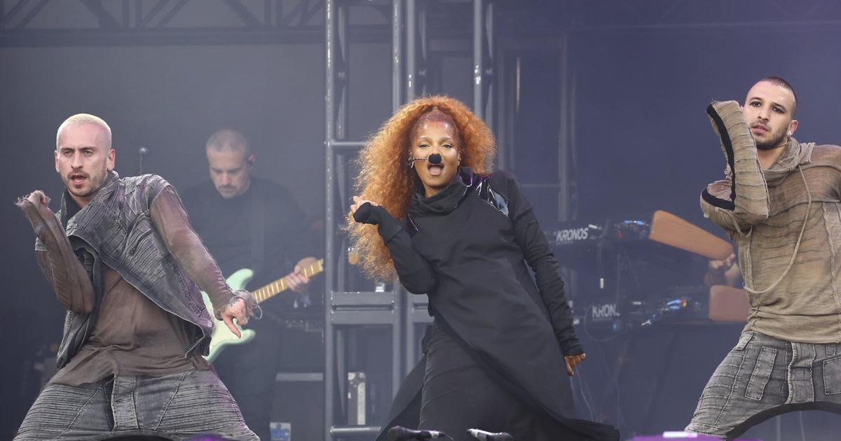 Janet Jackson, with Nelly opener, mostly wows crowd at Hollywood Casino Amphitheatre