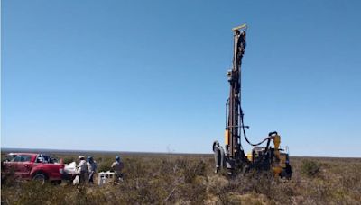 Uranio en Vaca Muerta: una minera canadiense realizará una exploración cerca de Añelo - Diario Río Negro