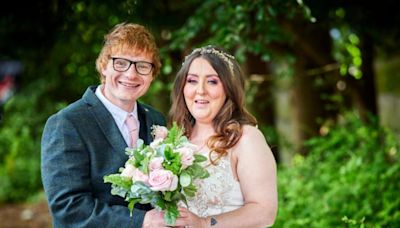 Fanática de Ed Sheeran contrae matrimonio con doble del cantante