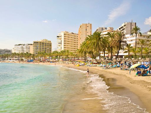 En Espagne, la ville de Marbella ne va pas sanctionner ceux qui font pipi dans la mer Méditerranée